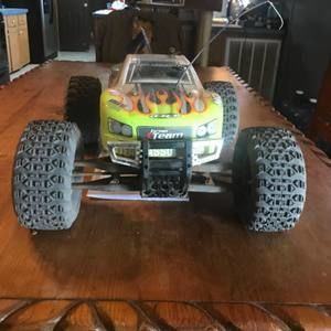 Meet your Posher, Blake